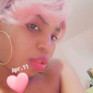 Meet your Posher, Adeline